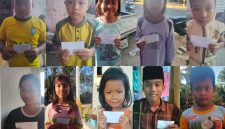 Santunan kepada anak yatim dalam Gerakan Jumat Berkah di bulan Muharram, sebagai bagian dari Hari ke-40 Program Berbagi Setiap Hari yang mengusung semangat Jurnalisme Ihdinas Sirotol Mustaqim.