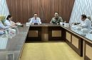 Kepala DPKPP Kabupaten Probolinggo Agus Budianto memimpin rapat koordinasi percepatan sertifikasi tanah bagi penerima bantuan Rumah Tidak Layak Huni (RTLH) Tahun Anggaran 2026 bersama Kantor Pertanahan, Inspektorat, Bapelitbangda, para camat, dan kepala desa di Kantor Bupati Probolinggo, Rabu (15/7/2026). Rakor ini digelar untuk mempercepat kepastian hukum kepemilikan tanah bagi masyarakat penerima bantuan.