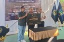 Owner CV Ayunda Permata Sejahtera, H. Bambang Budianto, bersama Kepala Lapas Kelas IIA Pamekasan usai menandatangani Perjanjian Kerja Sama (PKS) pengembangan program pembinaan hortikultura bagi warga binaan, Sabtu (18/7/2026). Kolaborasi ini diharapkan melahirkan warga binaan yang terampil, mandiri, dan siap berkarya setelah kembali ke masyarakat.