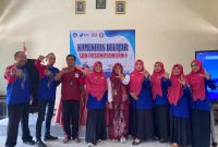Foto: Kepala SDN Pasongsongan 1 Sumenep, Mariyatul Qiptiyah, bersama para guru mengikuti Workshop Literasi dan Numerasi melalui Pembelajaran yang Bermakna yang dirangkai dengan kegiatan berbagi praktik baik sebagai upaya meningkatkan kompetensi pendidik dan mutu pembelajaran di sekolah.