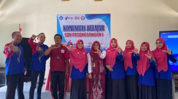 Foto: Kepala SDN Pasongsongan 1 Sumenep, Mariyatul Qiptiyah, bersama para guru mengikuti Workshop Literasi dan Numerasi melalui Pembelajaran yang Bermakna yang dirangkai dengan kegiatan berbagi praktik baik sebagai upaya meningkatkan kompetensi pendidik dan mutu pembelajaran di sekolah.
