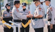 Kombes Pol. Jazuli Dani Iriawan resmi menjabat sebagai Kapolresta Tuban pertama usai Kapolda Jawa Timur Irjen Pol. Nanang Avianto meresmikan peningkatan status Polres Tuban menjadi Polresta. Momentum ini menandai babak baru penguatan pelayanan kepolisian dan sinergi menjaga keamanan di Kabupaten Tuban.