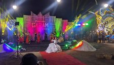 Ket foto: Suasana Festival Garam Madura tahun lalu yang digelar pada malam hari di Karanganyar, Kecamatan Kalianget, Kabupaten Sumenep.