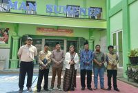 Anggota Komisi VIII DPR RI Fraksi PDI Perjuangan Dapil Jawa Timur XI (Madura), Hj. Ansari, S.Pd.I., saat bersilaturahmi dengan Kepala Madrasah dan dewan guru MAN Sumenep. Kunjungan tersebut menjadi momentum menyerap aspirasi serta memperkuat sinergi dunia pendidikan.