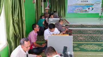NU Care-LAZISNU PCNU Bawean Bersama IROPIN Jatim dan NU Care-LAZISNU PWNU Jatim Gelar Eye Xpedition 2026 