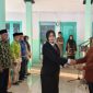 Ket foto:
Sumiyati resmi dilantik sebagai Penjabat (Pj) Kepala Desa Sukokerto, Kecamatan Pajarakan, Kabupaten Probolinggo, Jumat (21/8/2026). Usai dilantik, ia langsung menyiapkan pembentukan Tim HEBAT untuk memperkuat tata kelola pemerintahan dan pelayanan publik di Desa Sukokerto.