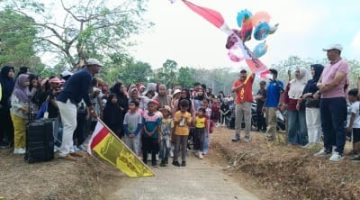 Semarak HUT RI ke-81, Pemdes Kotakusuma Gelar Jalan Sehat dan Sediakan Doorprize Menarik