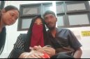 Ket Foto: Hulwatun Faridah bersama suaminya, Ahmad Junaidi, dan putri sulungnya saat berada di RSUD dr. H. Moh. Anwar Sumenep usai melahirkan bayi laki-laki. Pasangan dhuafa asal Panaongan, Pasongsongan, tersebut mengaku sangat terbantu Program UHC Sumenep di bawah kepemimpinan Bupati Achmad Fauzi Wongsojudo.