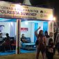 Ket Foto: Stan Polresta Sumenep di Pameran Pembangunan Madura Night Vaganza 2026 di GOR A. Yani Sumenep, Rabu (26/8/2026), menjadi bukti kehadiran polisi yang dekat dengan masyarakat, sekaligus membuka ruang pelayanan dan diskusi bagi warga yang datang.