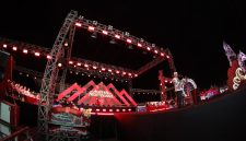 Ket Foto: Kepala Disbudporapar Sumenep Faruq Hanafi saat memberikan sambutan dalam pembukaan Madura Night Vaganza (MNV) 2026 di GOR A. Yani Pangligur, Sumenep, Rabu (26/8/2026).