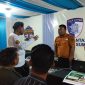 Foto: Bupati Sumenep Achmad Fauzi Wongsojudo saat menyambangi stan Polresta Sumenep dalam rangkaian Madura Culture Festival (MCF) #4 2026 dan berinteraksi dengan petugas serta masyarakat.