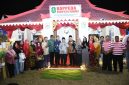 Ket Foto: Wakil Bupati Sumenep KH. Imam Hasyim bersama Kepala Bappeda Sumenep Dr. Ir. Arif Firmanto, S.TP., M.Si., IPU., ASEAN Eng., saat meninjau Stan Bappeda dalam Pameran Pembangunan rangkaian MCF #4 2026 di GOR A. Yani Pangligur, Sumenep, Minggu (30/8/2026).