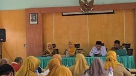 Ket Foto: Dinkes Probolinggo bersama lintas sektor membahas persiapan kesehatan haji sebagai upaya menjaga kebugaran dan kesehatan calon jemaah sejak dini.