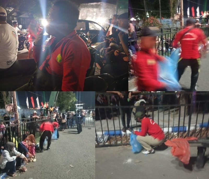 Ket Foto: Petugas kebersihan DLH Sumenep membersihkan sampah di sepanjang rute Festival Musik Tongtong Se-Madura 2026 dari malam hingga pagi.