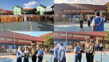 Ket Foto:
Kasatlantas Polresta Sumenep Kompol Eko Aprianto, S.I.K., M.H. bersama personel Satlantas saat melaksanakan kegiatan Police Goes to School dalam rangka HUT Lalu Lintas ke-71 di SMPN 1 Sumenep, Senin (14/9/2026). Kegiatan diisi edukasi tertib dan keselamatan berlalu lintas kepada siswa.
