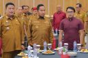 Bupati Sumenep Dr. H. Achmad Fauzi Wongsojudo berkomitmen memperkuat pencegahan stunting sejak masa kehamilan sebagai bagian dari upaya menyiapkan generasi emas 2045.