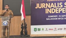 Ket foto: Bupati Sumenep Achmad Fauzi Wongsojudo menegaskan komitmennya memperkuat pembangunan infrastruktur di wilayah kepulauan sebagai bagian dari upaya pemerataan pembangunan.