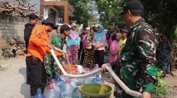 Warga Kesulitan Air, Kodim 0809/Kediri Hadir Membawa Harapan