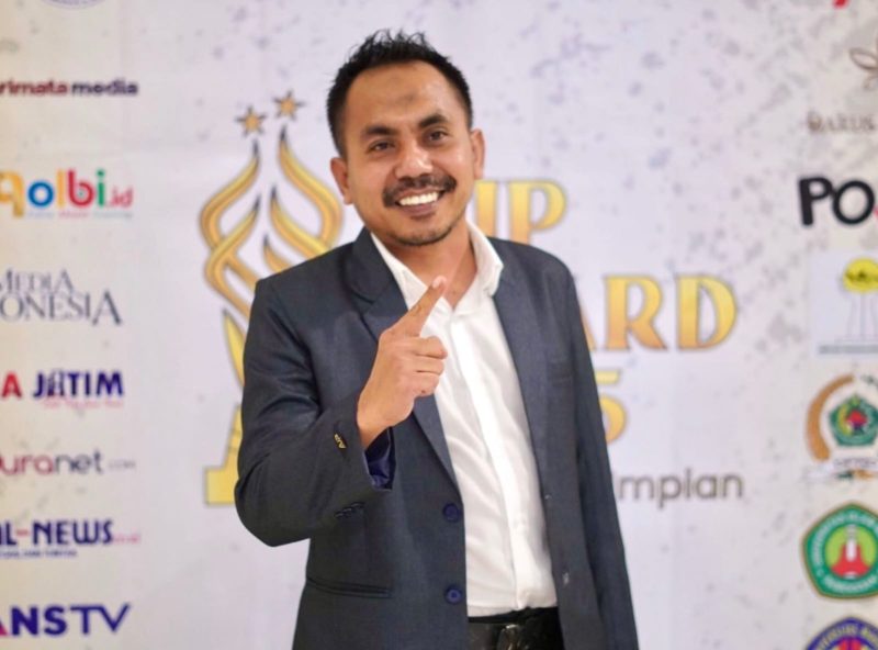 Ket Foto: Ketua AJP Pamekasan M. Khairul Umam menyuarakan jeritan 112 pasien gagal ginjal, sebuah tamparan bagi pemerintah di tengah tersedianya 10 mesin hemodialisis yang belum beroperasi.