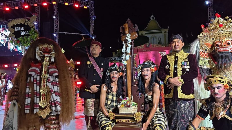 Bupati Sumenep Achmad Fauzi Wongsojudo menghadiri Festival Musik Tong-Tong 2026 yang menjadi bagian dari Karisma Event Nusantara (KEN), sekaligus momentum pelestarian budaya Madura dan penguatan persatuan masyarakat dalam rangka Hari Jadi ke-757 Kabupaten Sumenep.