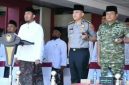 Ket. Foto: Dandim 0827/Sumenep Letkol Inf Citra Persada menghadiri Apel Hari Santri Nasional 2026 bersama unsur Forkopimda, ulama, dan ribuan santri di halaman Kantor Bupati Sumenep, Kamis (22/10/2026).