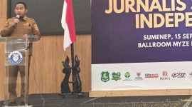 Ket foto: Bupati Sumenep Achmad Fauzi Wongsojudo mengimbau masyarakat agar tidak membakar daun kering, ranting, dan lahan secara sembarangan selama musim kemarau guna mencegah kebakaran.