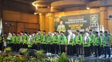 Resmi Dikukuhkan, DPC PKB Kabupaten Blitar Bidik 14 Kursi DPRD dan Kemenangan Pilkada