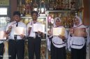Ket foto: Lima siswa SMP Integral Luqman Al Hakim Sumenep berhasil mengukir prestasi dalam ajang HKIMO Heat Round 2026 dengan meraih satu medali emas, satu perak, dan tiga perunggu.