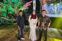 Ket. Foto: Senator DPD RI Dr. Lia Istifhama (tengah) saat menghadiri pembukaan Media Expo 2026 di Kabupaten Sumenep, Selasa (27/10/2026).