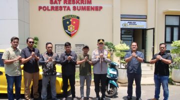 Hak Korban Diperhatikan, Kapolresta Sumenep Serahkan Pinjam Pakai Kendaraan Barang Bukti